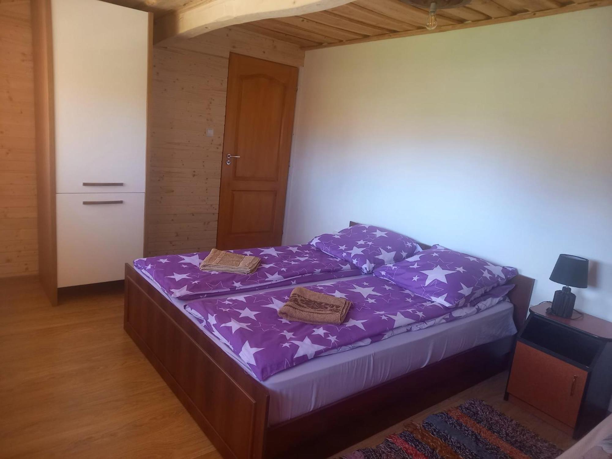 Villa Narcise kulcsoshàz Joseni  Esterno foto